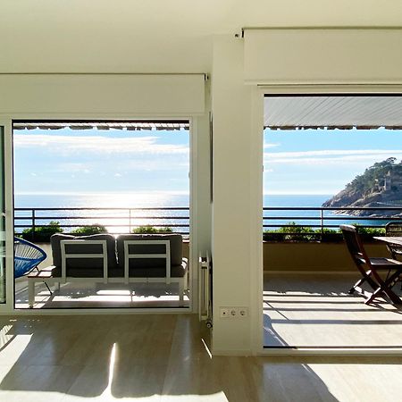 Magnificent Apartment At The Sea Front Of Tossa De Mar Esterno foto