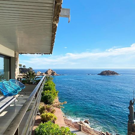 Magnificent Apartment At The Sea Front Of Tossa De Mar Esterno foto