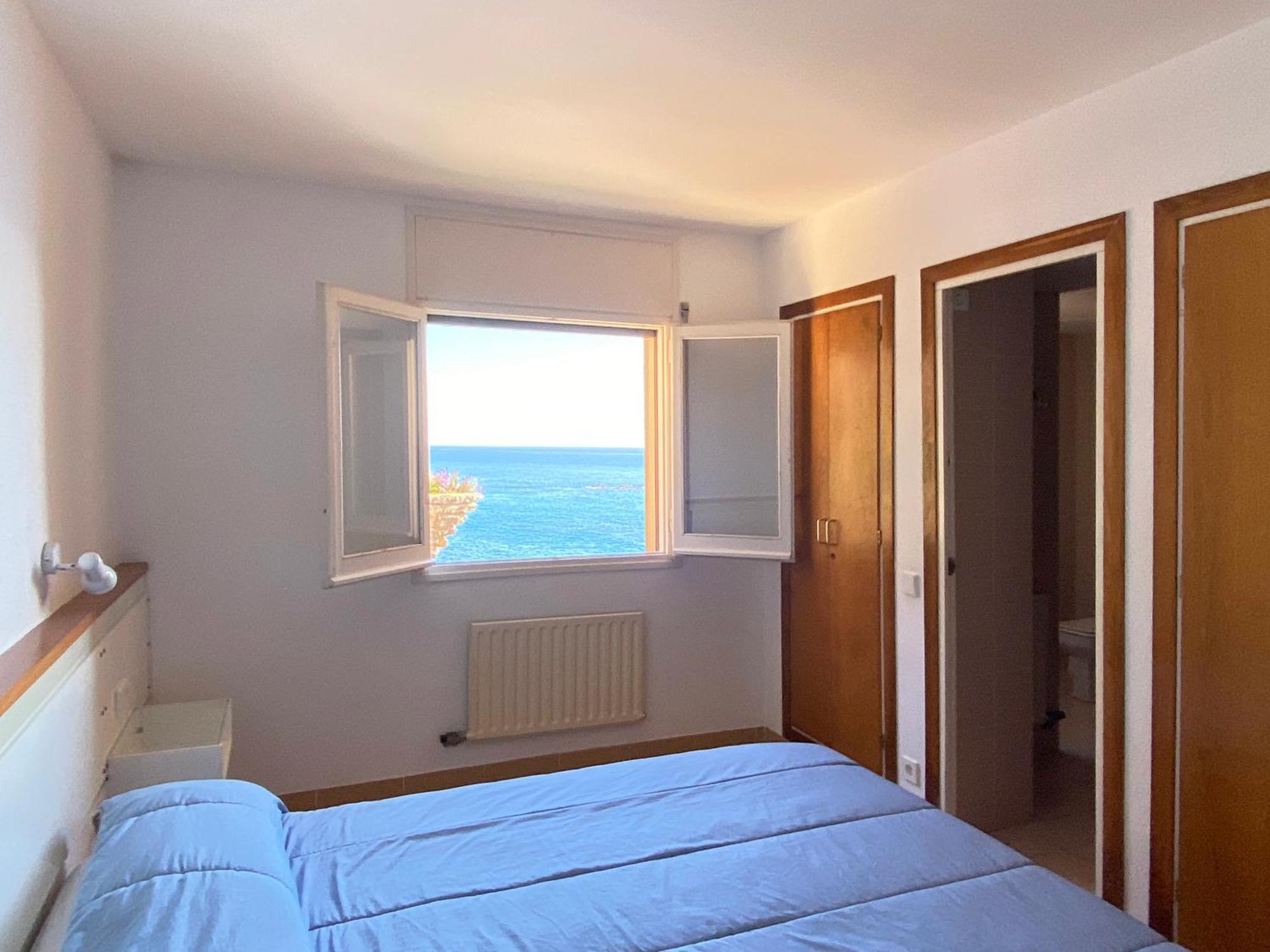 Magnificent Apartment At The Sea Front Of Tossa De Mar Esterno foto